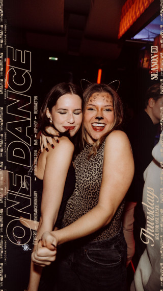 ONE DANCE - s10e04 - 10.30. | Halloween