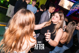 Tesla After - 2025.12.08.