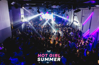 Hot Girl Summer - 05.28. - Heaven