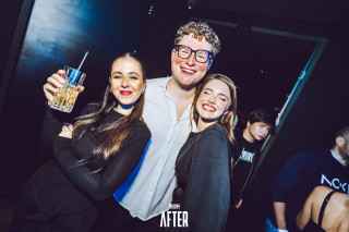 Lauder After - 2025.12.06.